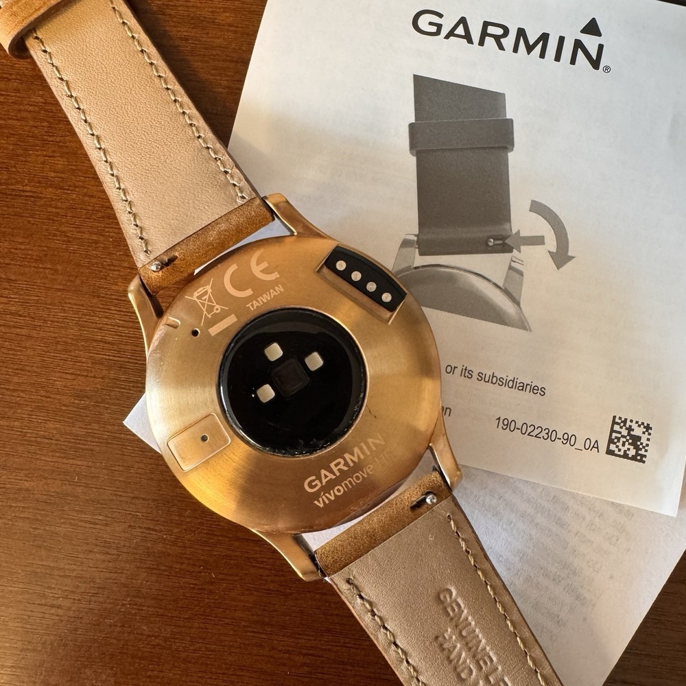 GARMIN Vivomove HR Smartwatch Rose Gold Leather & Silicone Band, Charger, Box - Picture 4 of 16